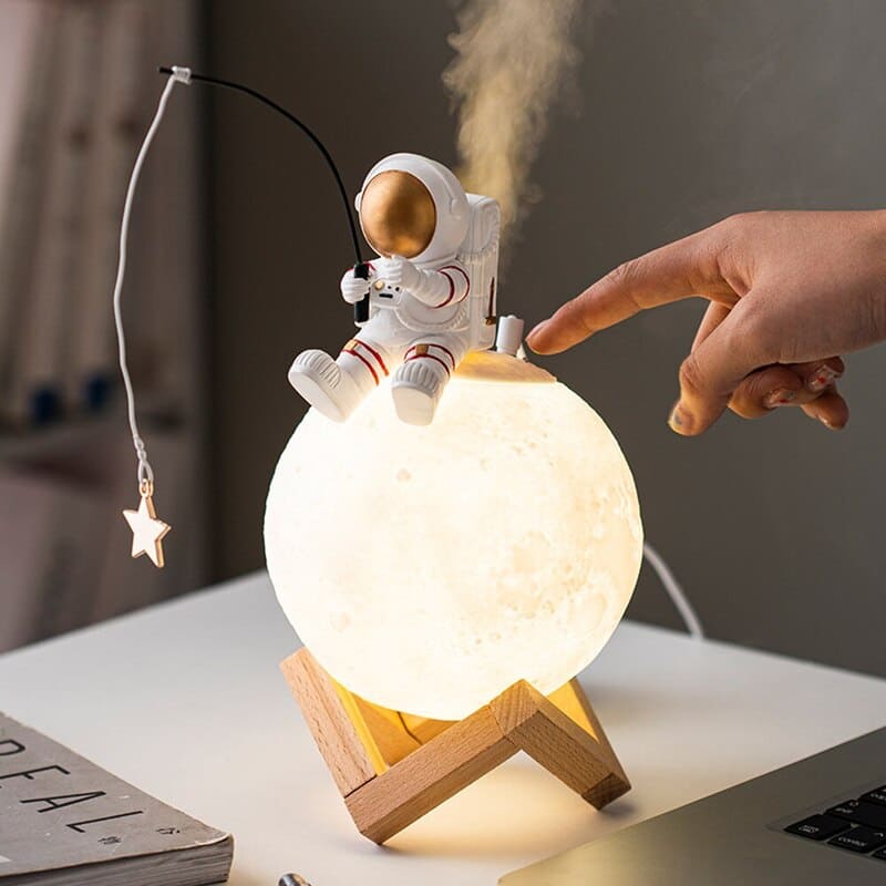 Umidificador de Ar e Luminária de Mesa Led Lua Astronauta Mahaos